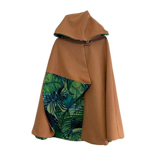 Beige cape with tropical lining
